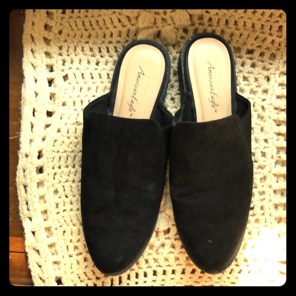 American Eagle black faux suede mules size 11